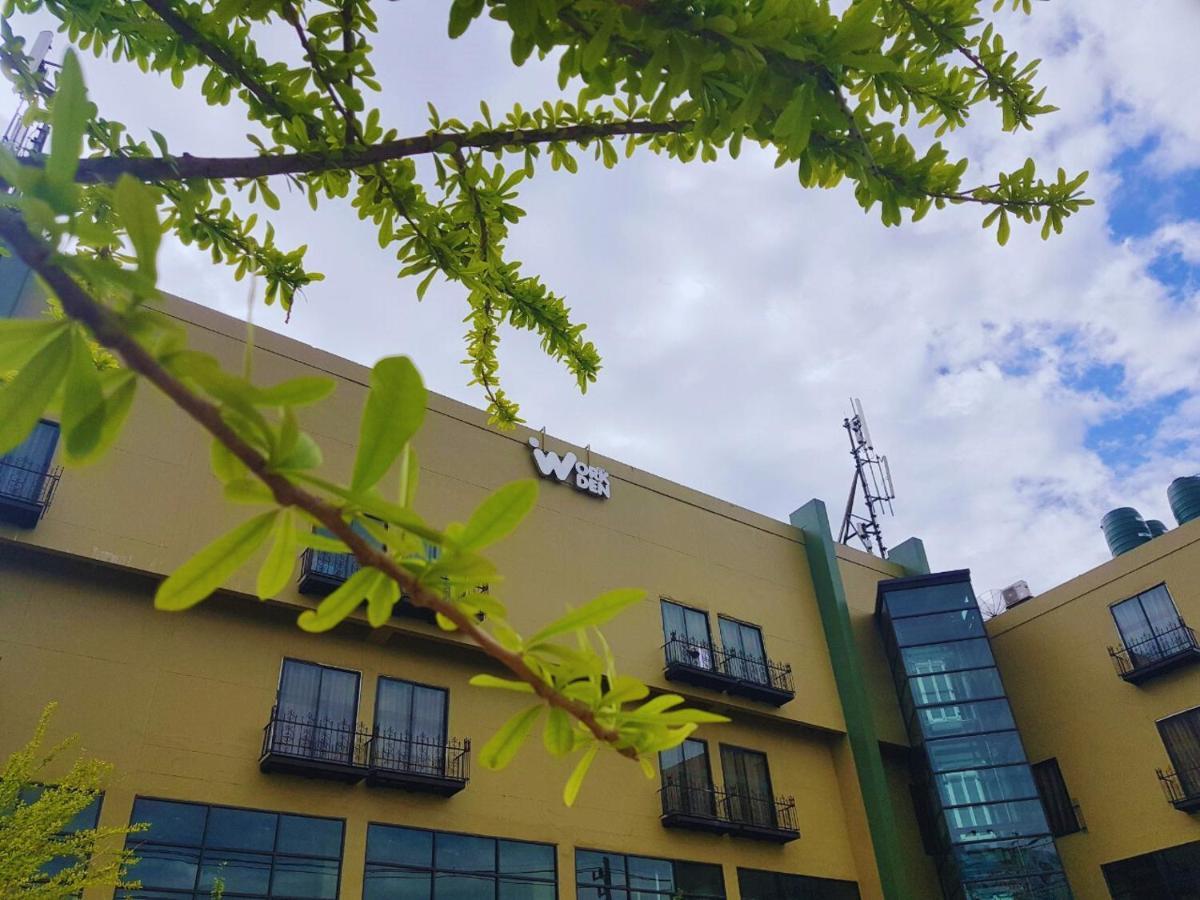 Work Den Chiangrai Hotel Chiang Rai Exterior photo